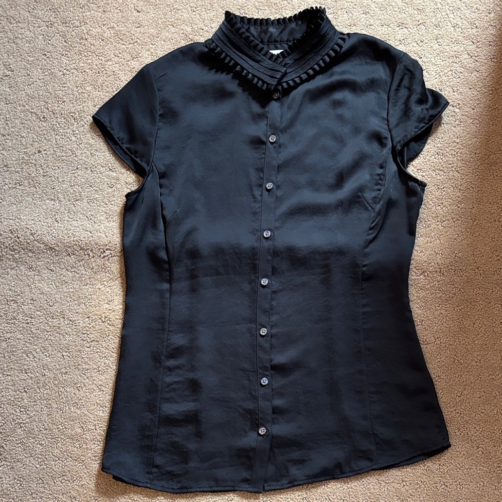 Black Ruffled Collar Cap Sleeve Blouse